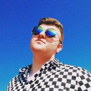 Meet your Posher, Caden